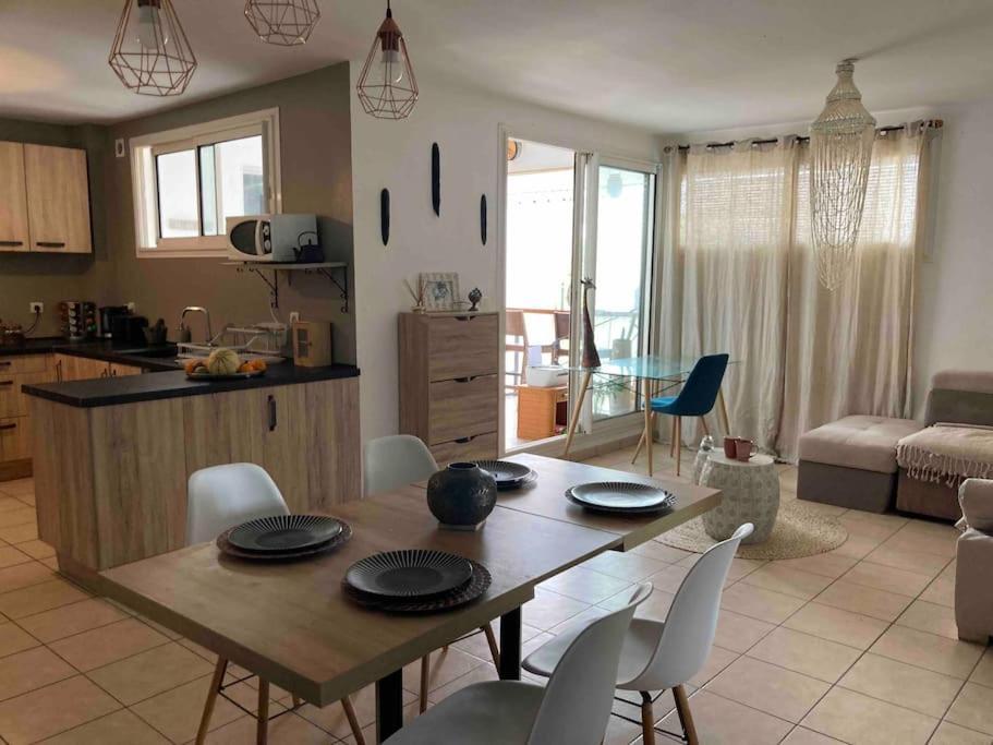 Terre Sainte : Charmant Appart 5 Min De La Plage Apartment Exterior foto